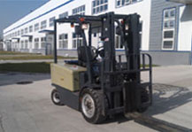 北京汽車制造公司 采購尤恩2T和3T電動(dòng)車