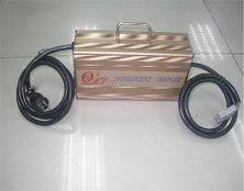 小型充電機 小型充電機